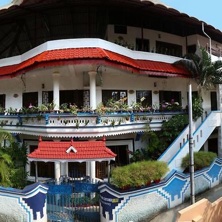 Dream Catcher Home Stay Kochi Exterior foto