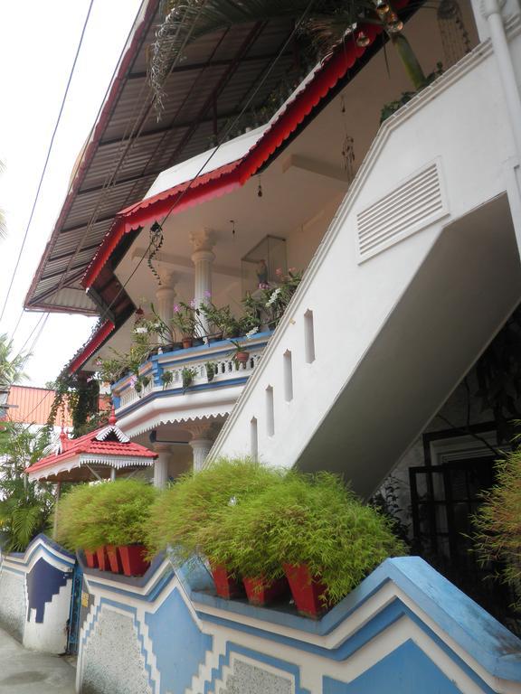 Dream Catcher Home Stay Kochi Exterior foto