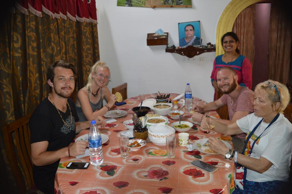Dream Catcher Home Stay Kochi Exterior foto