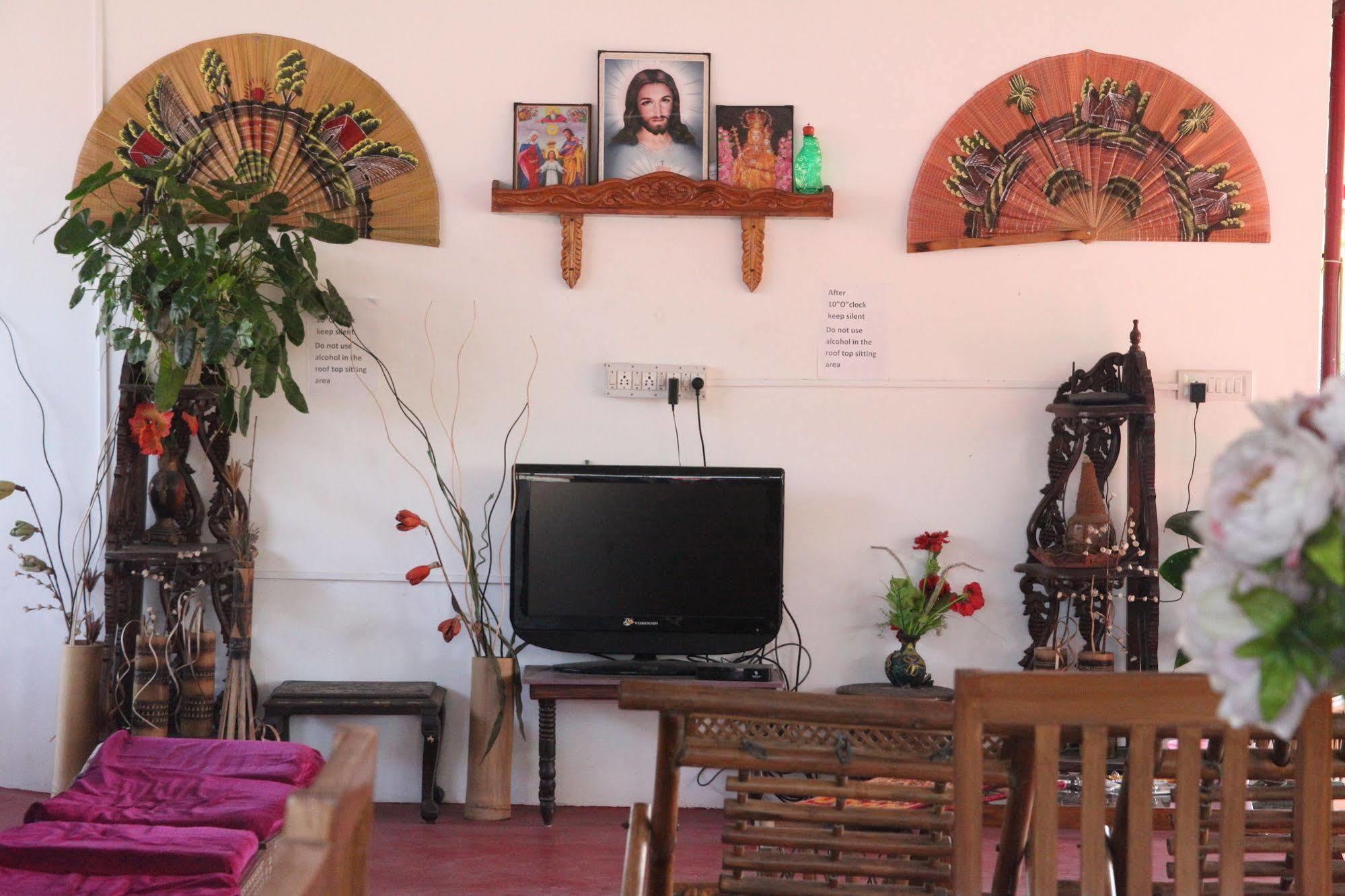 Dream Catcher Home Stay Kochi Exterior foto