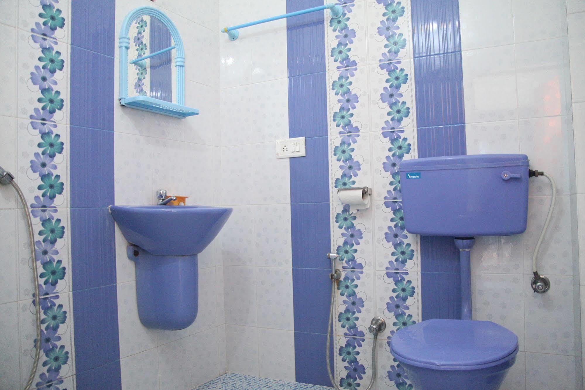 Dream Catcher Home Stay Kochi Exterior foto