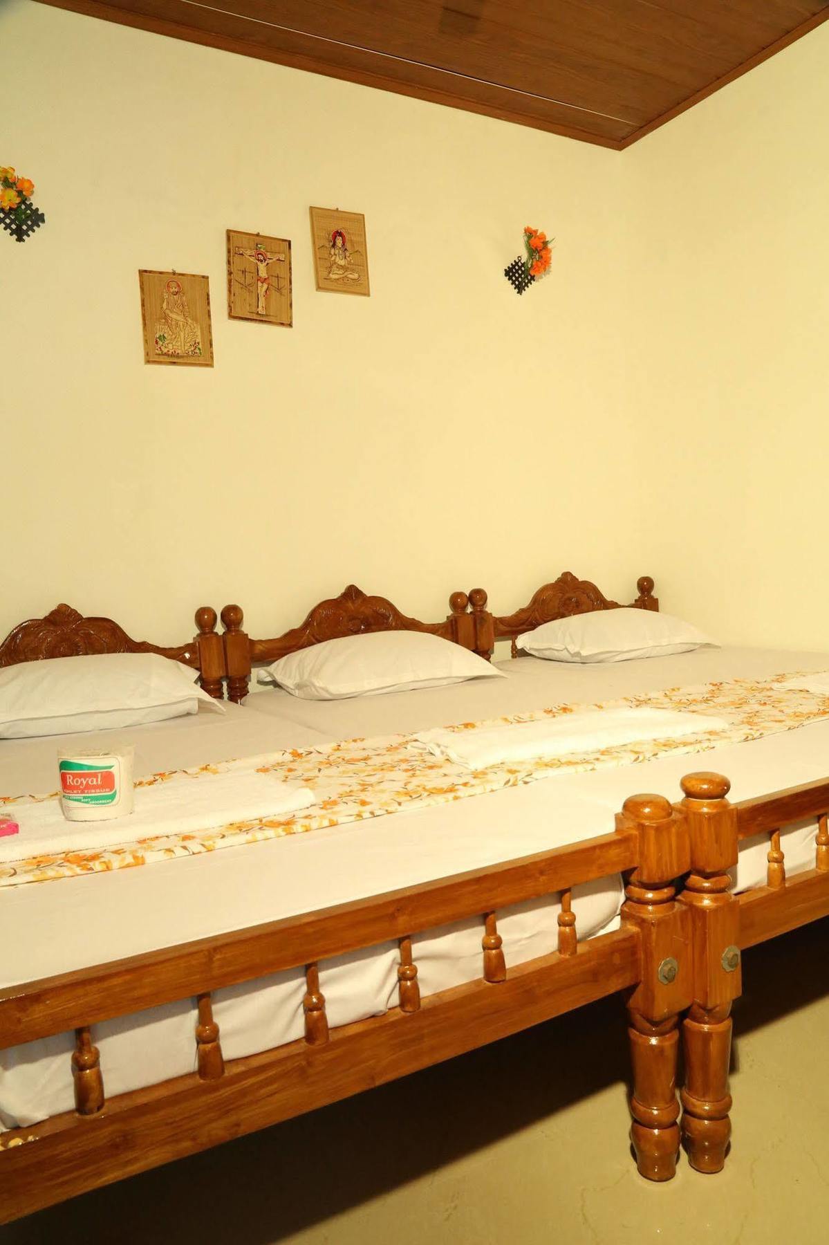 Dream Catcher Home Stay Kochi Exterior foto